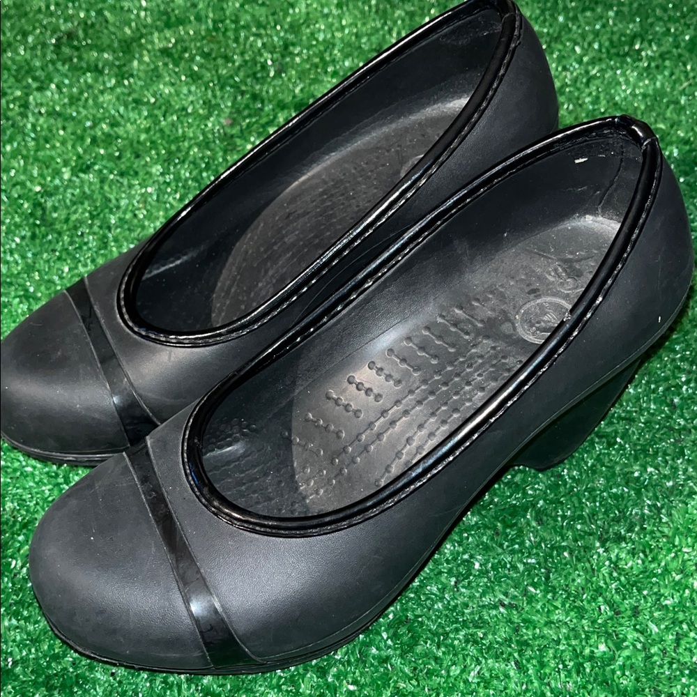 Crocs Lena Women's Size 7 Wedge Heel Shoes Black